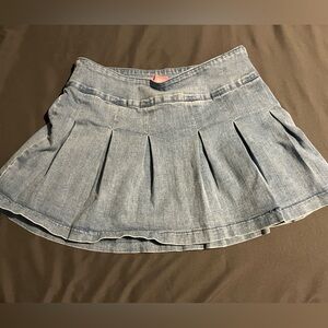 Women jean skirt size Medium